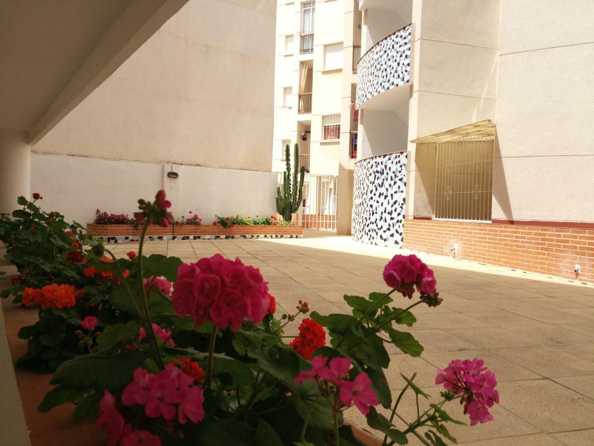 Relax&Mar Apartment Torrevieja Exterior photo